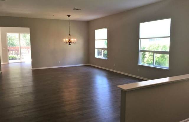 1710 Comstock Drive Gallery 3