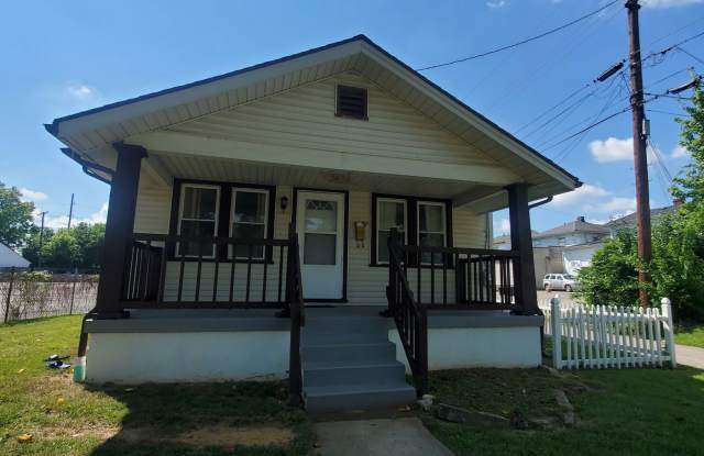 Cozy 2 bedroom Home - 2436 Mundale Avenue, Dayton, OH 45420