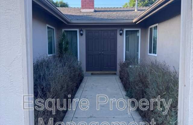 7233 BRISTOL RD Gallery 2