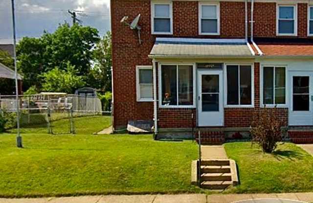 Charming 3BD/1.5BA Townhome in Eastwood, Baltimore! Gallery 1