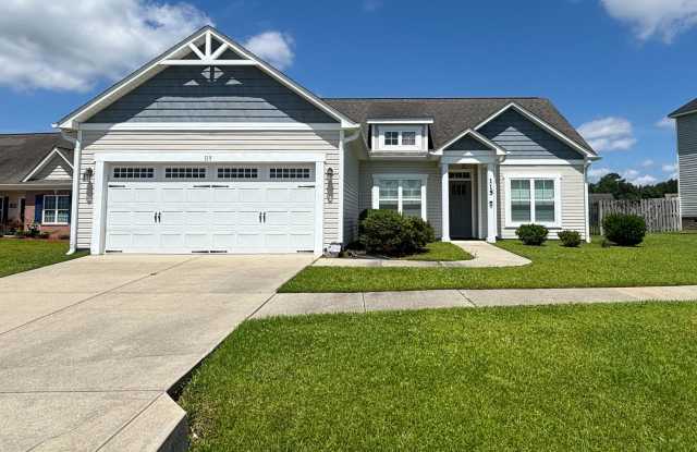 Marvelous on Moonstone! - 115 Moonstone Court, Onslow County, NC 28546