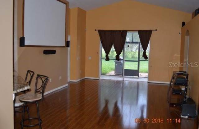 2715 BUCKHORN PRESERVE BOULEVARD Gallery 4
