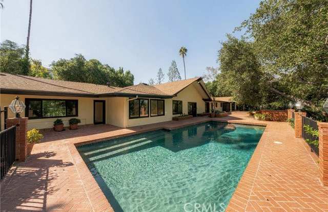 17449 Sumiya Drive Gallery 4