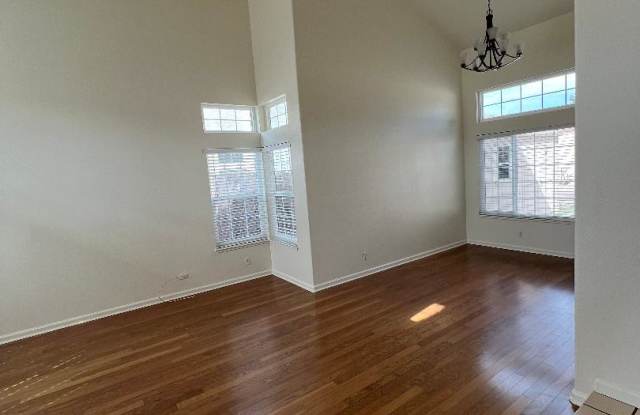 165 Pacific Court Gallery 4