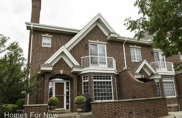 10776 Falling Water Lane Unit D - 10776 Falling Water Lane, Woodbury, MN 55129