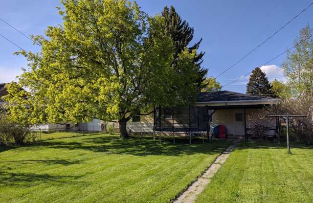 Beautiful home -- near UM, schools, parks photos photos