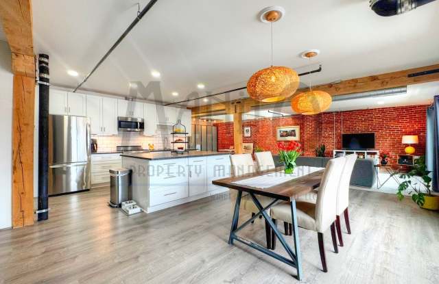 Stunning  Spacious Downtown Condo photos photos
