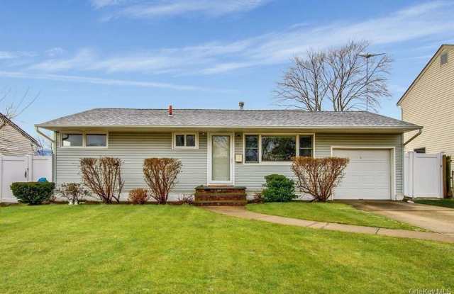 15 Janet Drive photos photos 15 Janet Drive photos photos