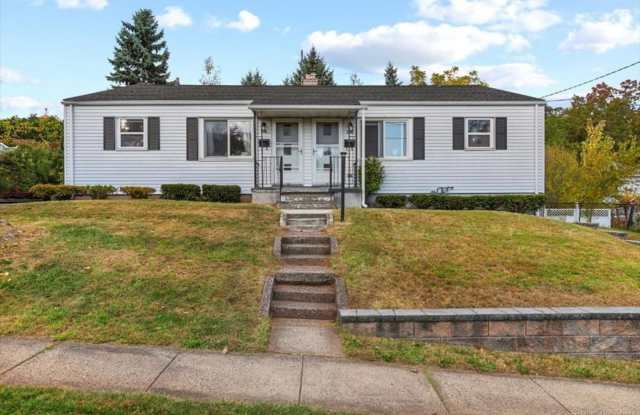 208 Buena Vista Ave - 208 Buena Vista Avenue, Newington, CT 06111