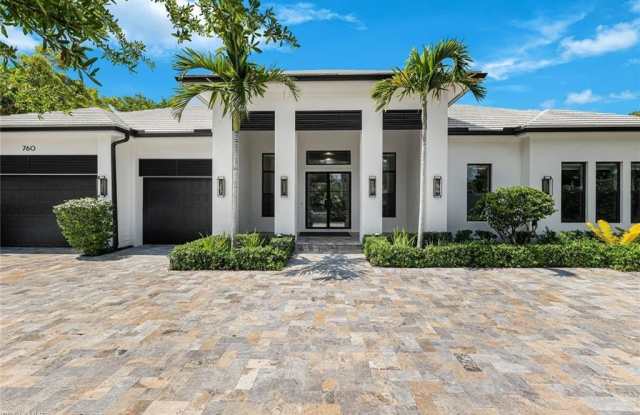 760 Park Shore Dr Gallery 2
