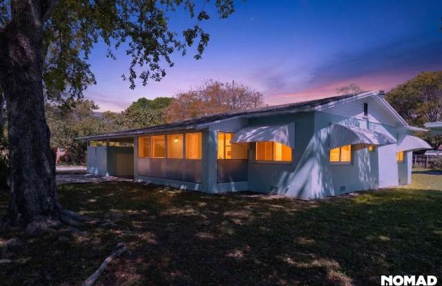 Charming 2BR House in Oakland Park photos photos