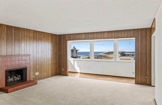 146 Seafoam Ave - 146 Seafoam Avenue, Monterey, CA 93940