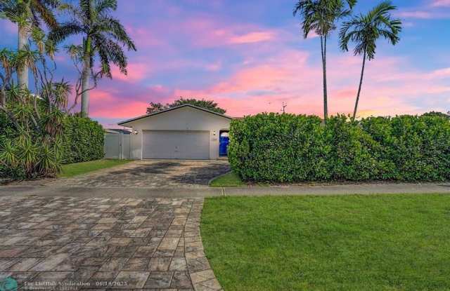 1349 NW 7th St photos photos