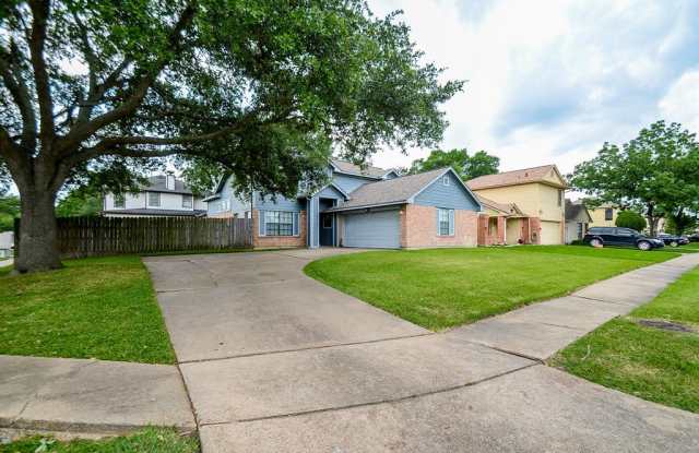 12418 Glenmeadow Drive Gallery 2