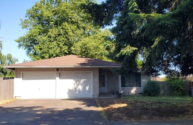 4157 Columbus St. SE - 4157 Columbus Street Southeast, Albany, OR 97322