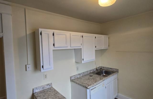 1280 Highland Street - 1280 1/2 photos photos