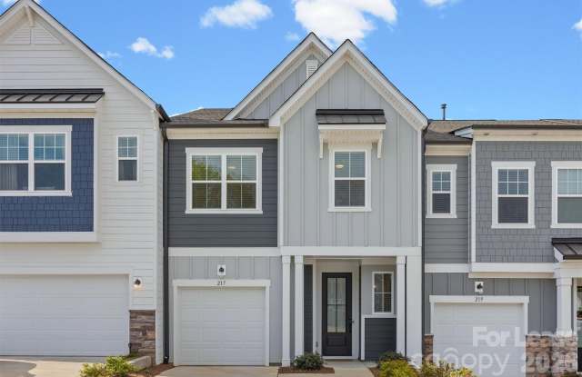 217 Brooks Springs Drive Gallery 1