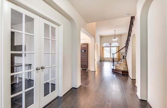 2485 Mackinac Drive Gallery 3