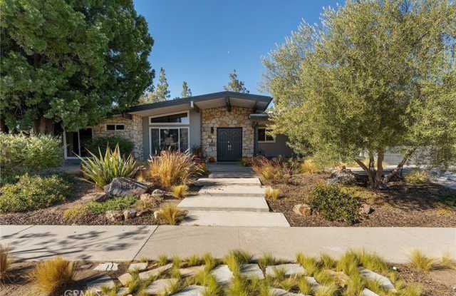 4835 Almidor Avenue photos photos