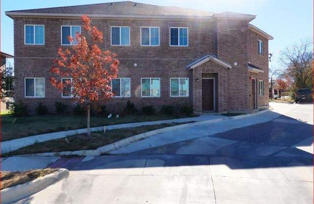 609 Meadow View Court - 609 Meadow View Ct, Denton, TX 76207