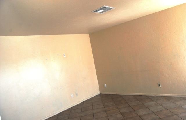 3900 MARILYN PLACE Gallery 4