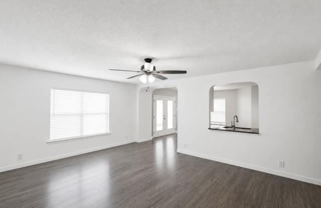 Move In Ready! Hunters Chase 3 Bedroom Gallery 4