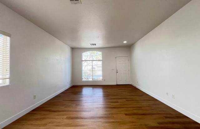 Welcome to this lovely 2-story home located in the North Las Vegas Gallery 3