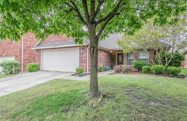 2917 Holly Lane - 2917 Holly Lane, Wylie, TX 75098
