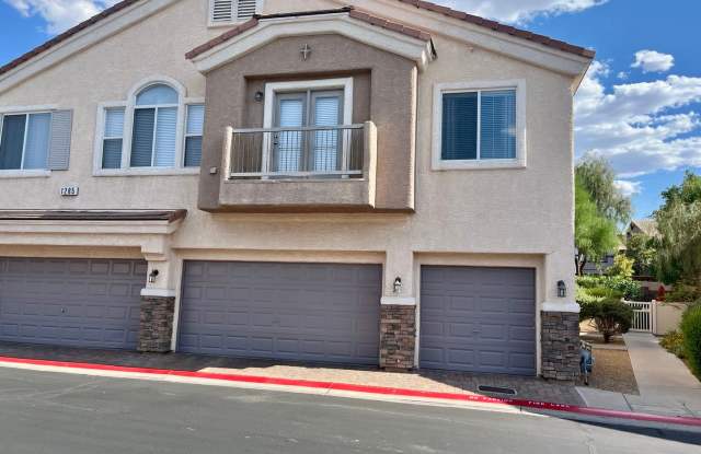 2 bed, 2 bath, 1 car townhome photos photos