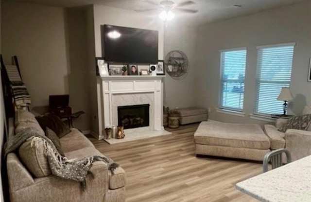 73289 Forest Creek Drive Gallery 4