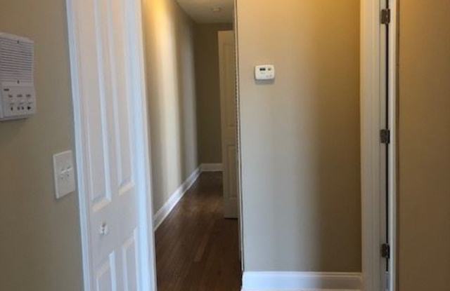 3727 N Elston Ct Gallery 3