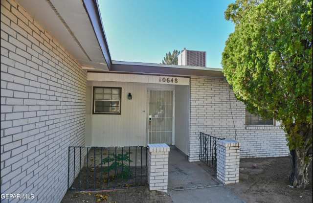 10648 Birthstone Drive Gallery 4
