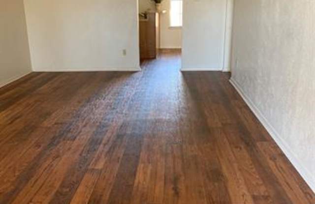 1115 Highbush Drive Gallery 2