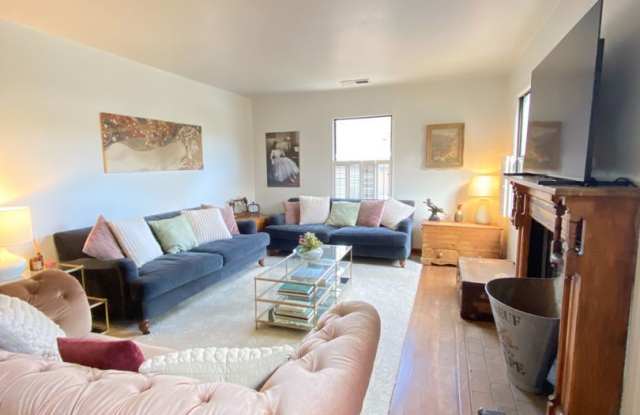 Beautiful and Spacious 3 BR | 1 BA Home w/huge yard - 330 Sycamore Avenue, Mill Valley, CA 94941