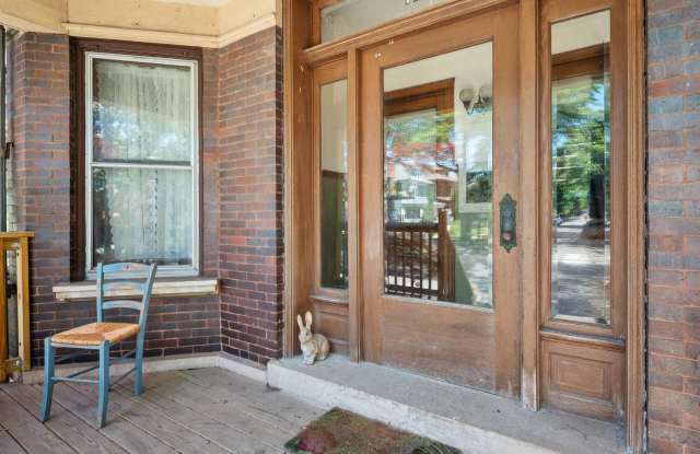 1263 W Foster Avenue Gallery 4