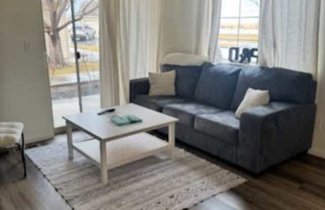 467 S 2550 W photos photos