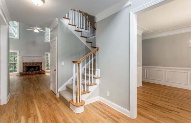 6225 Benbrooke Drive NW Gallery 4
