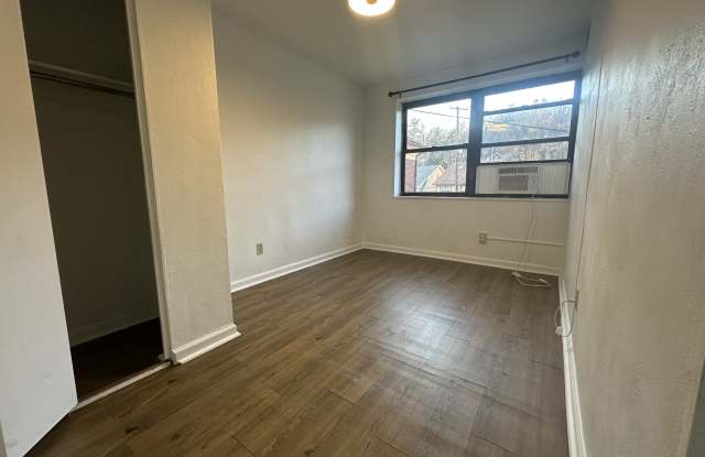 1816 Montier Street Gallery 4