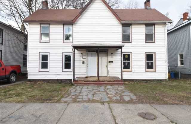 140 Front Street photos photos