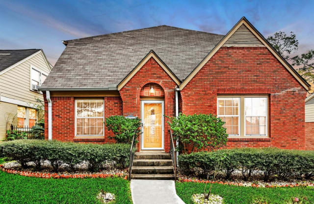 6727 Wildwood Way - 6727 Wildwood Way, Houston, TX 77023