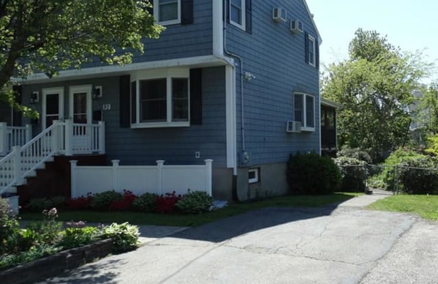 92 Violet Ave - 92 Violet Avenue, Dedham, MA 02026