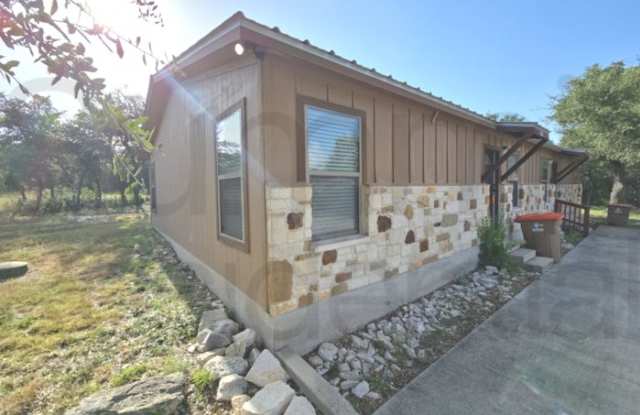 1134 Indian Hollow Gallery 2