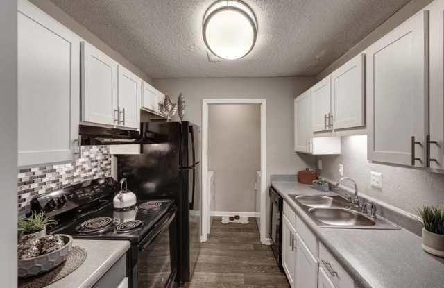 Harlowe Apartments Gallery 1