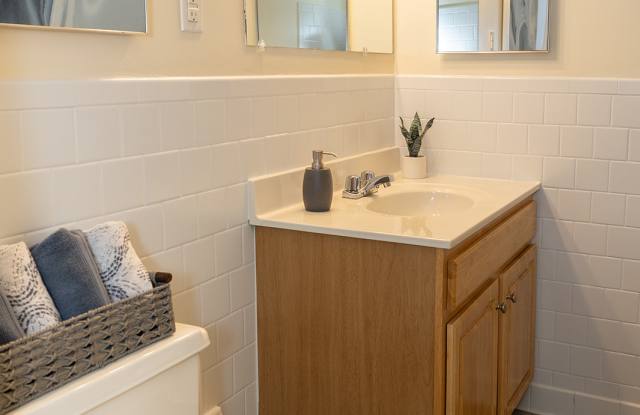 Hyde Park Apartments photos photos