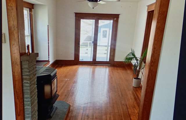 15 Tilton Avenue Gallery 4