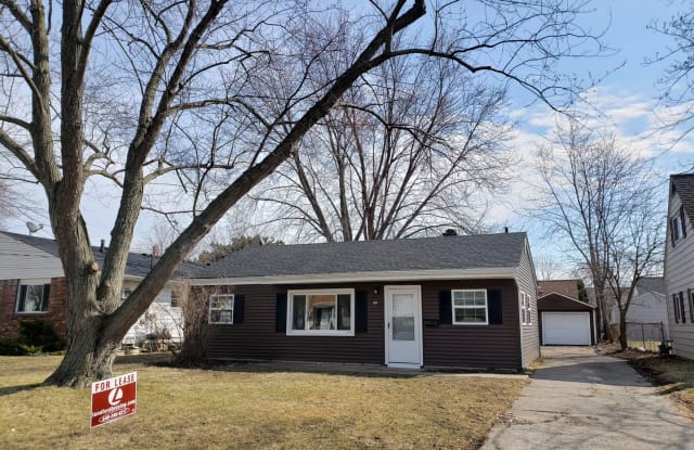 629 Vermont Drive - 629 Vermont Dr, Lorain, OH 44052