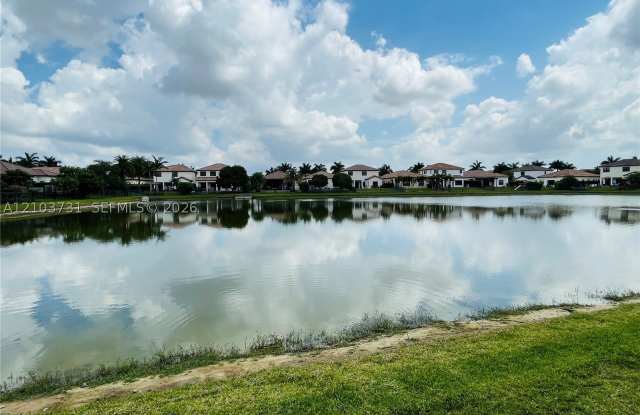 8377 NW 39th Ct Gallery 2