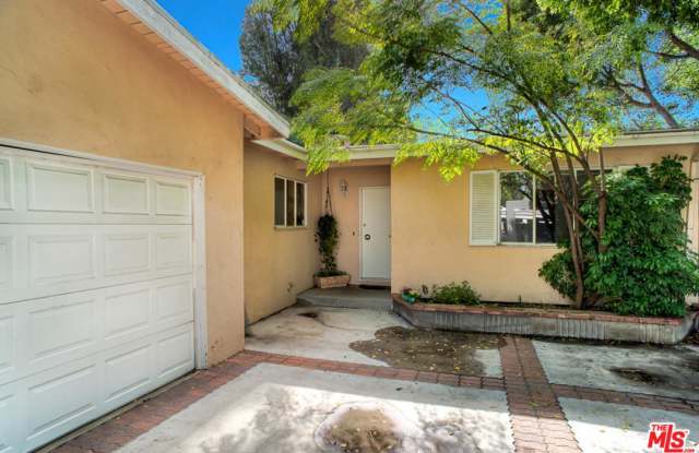 4735 LIBBIT Avenue Gallery 2