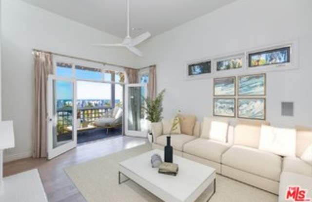 3019 3rd Street - 3019 3rd Street, Santa Monica, CA 90405 3019 3rd Street - 3019 3rd Street, Santa Monica, CA 90405