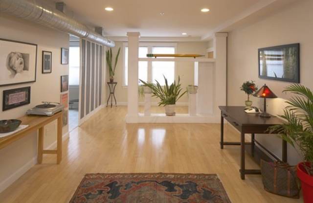 Somerville 2 BD 2 BATh Gem Available 9/1 photos photos